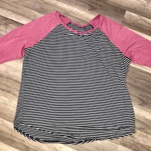 Maurices 3/4 sleeve tshirt